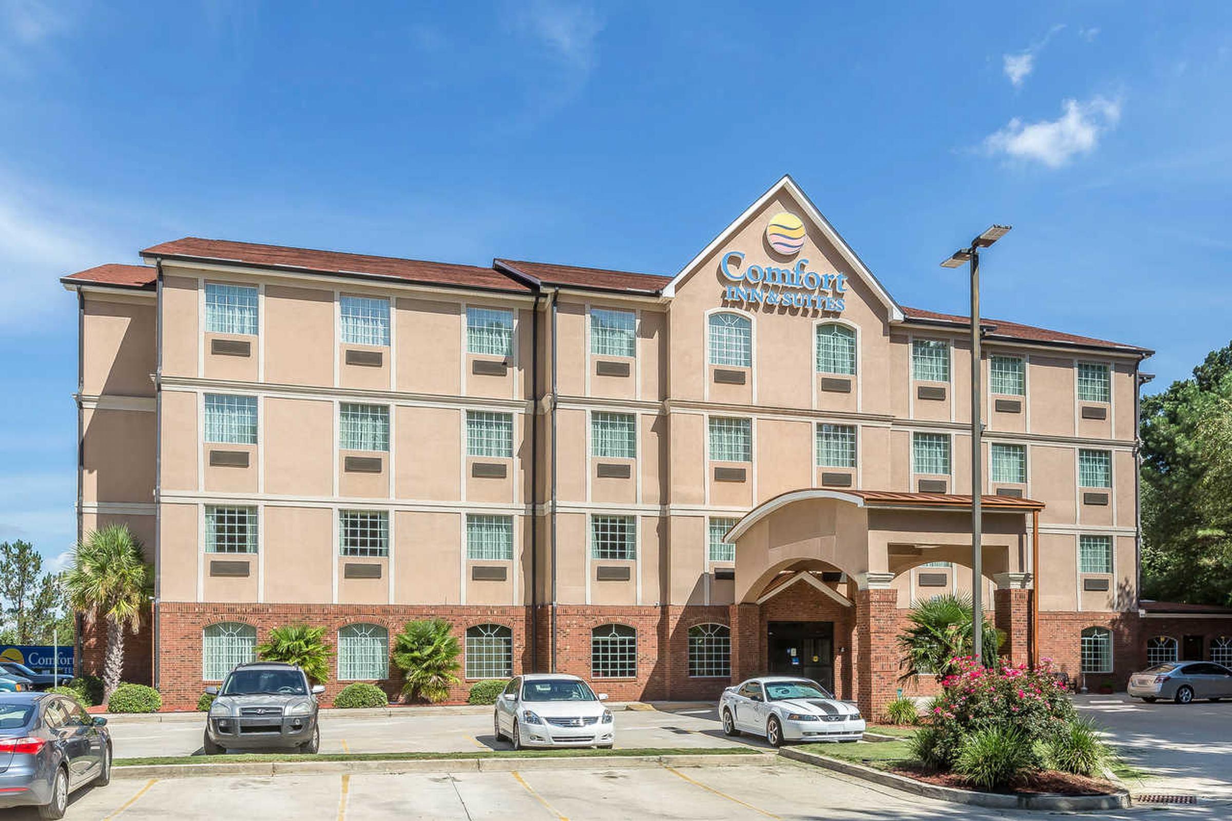 Comfort Inn & Suites Villa Rica Exterior photo